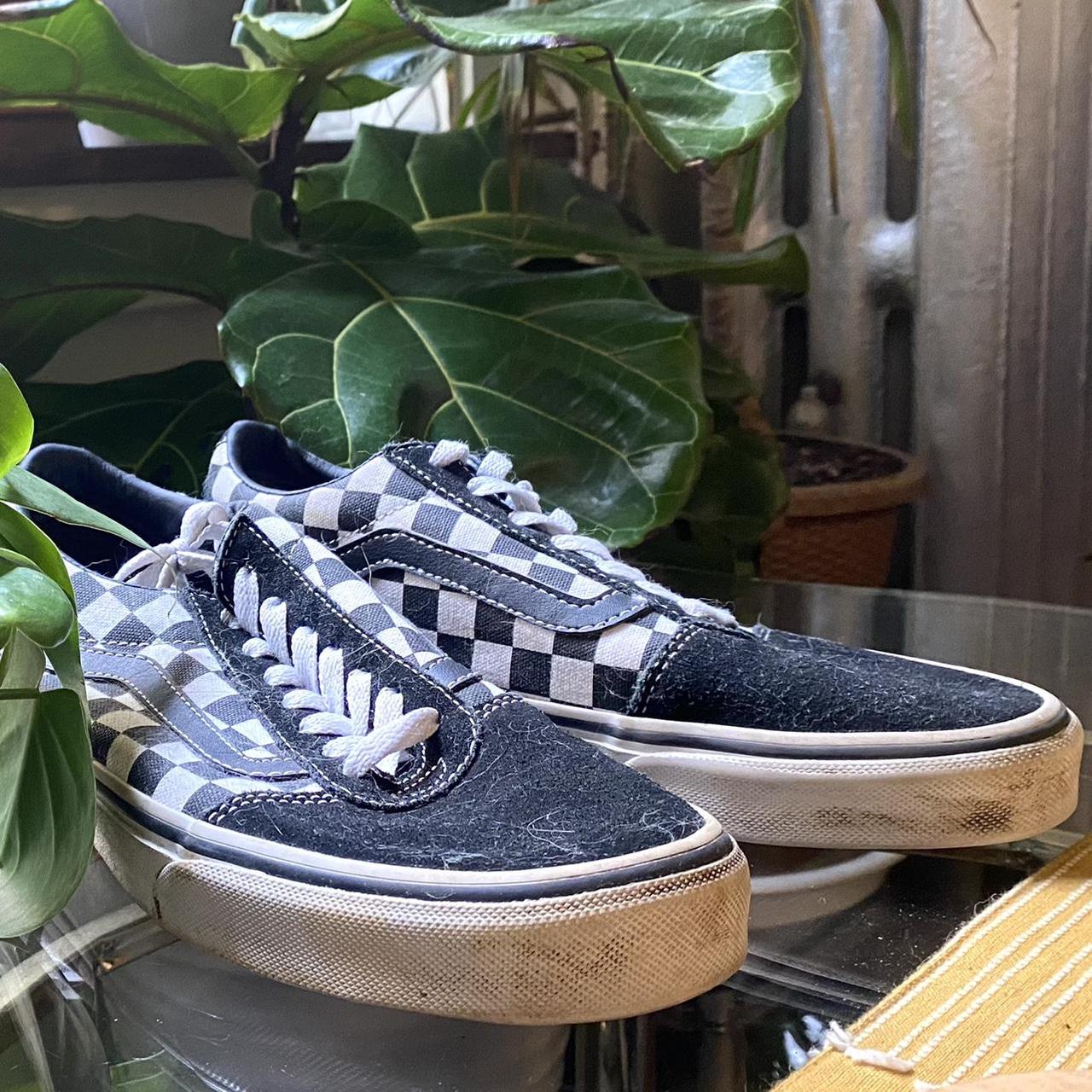 Vans black and clearance white checkered lace up