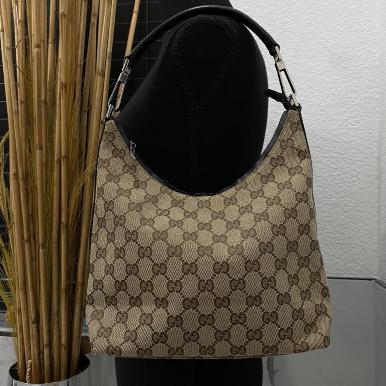 Authentic Gucci purse, serial number- 0013735002046 | Gucci purse, Purses,  Elegant bags