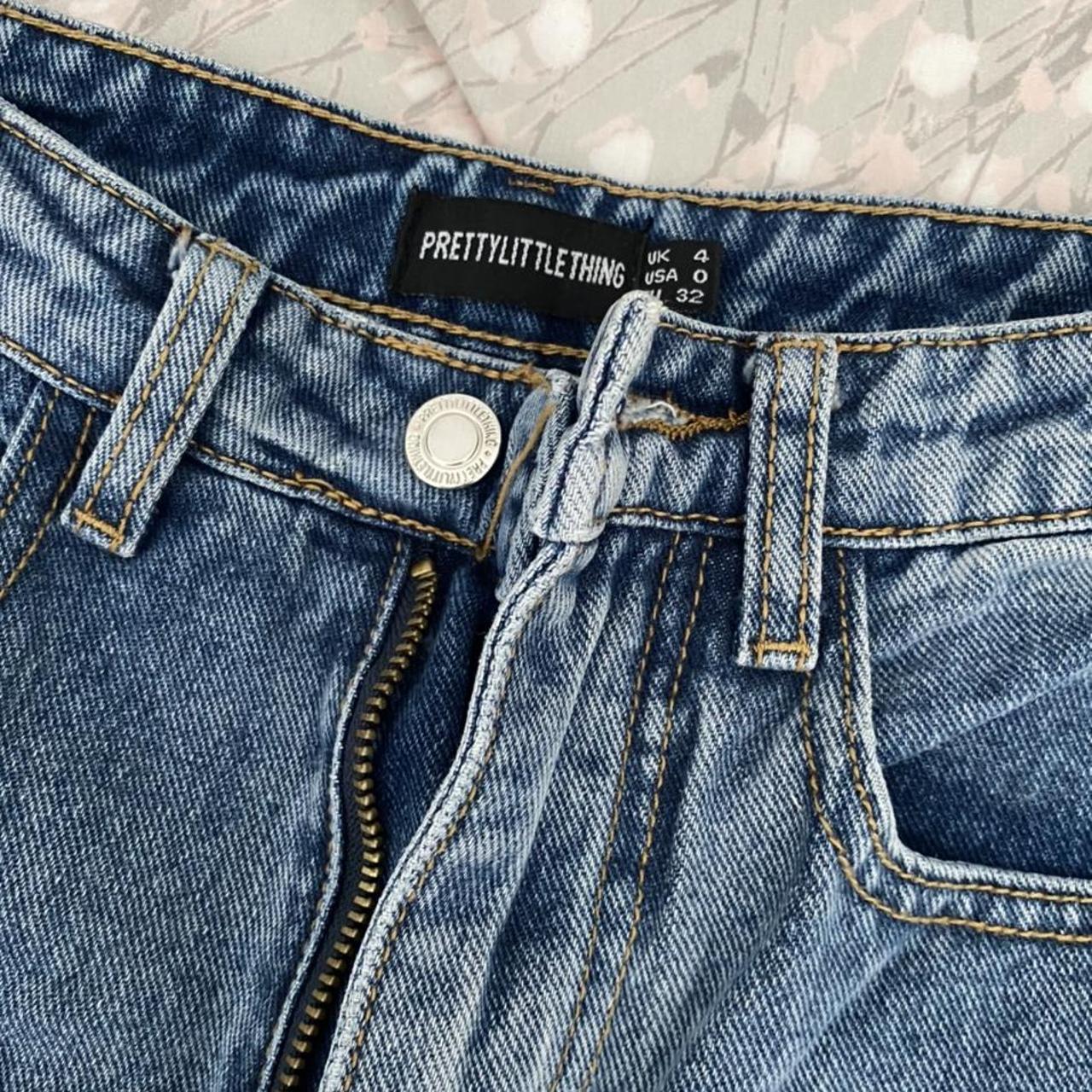 PrettyLittleThing Women's Blue Jeans | Depop