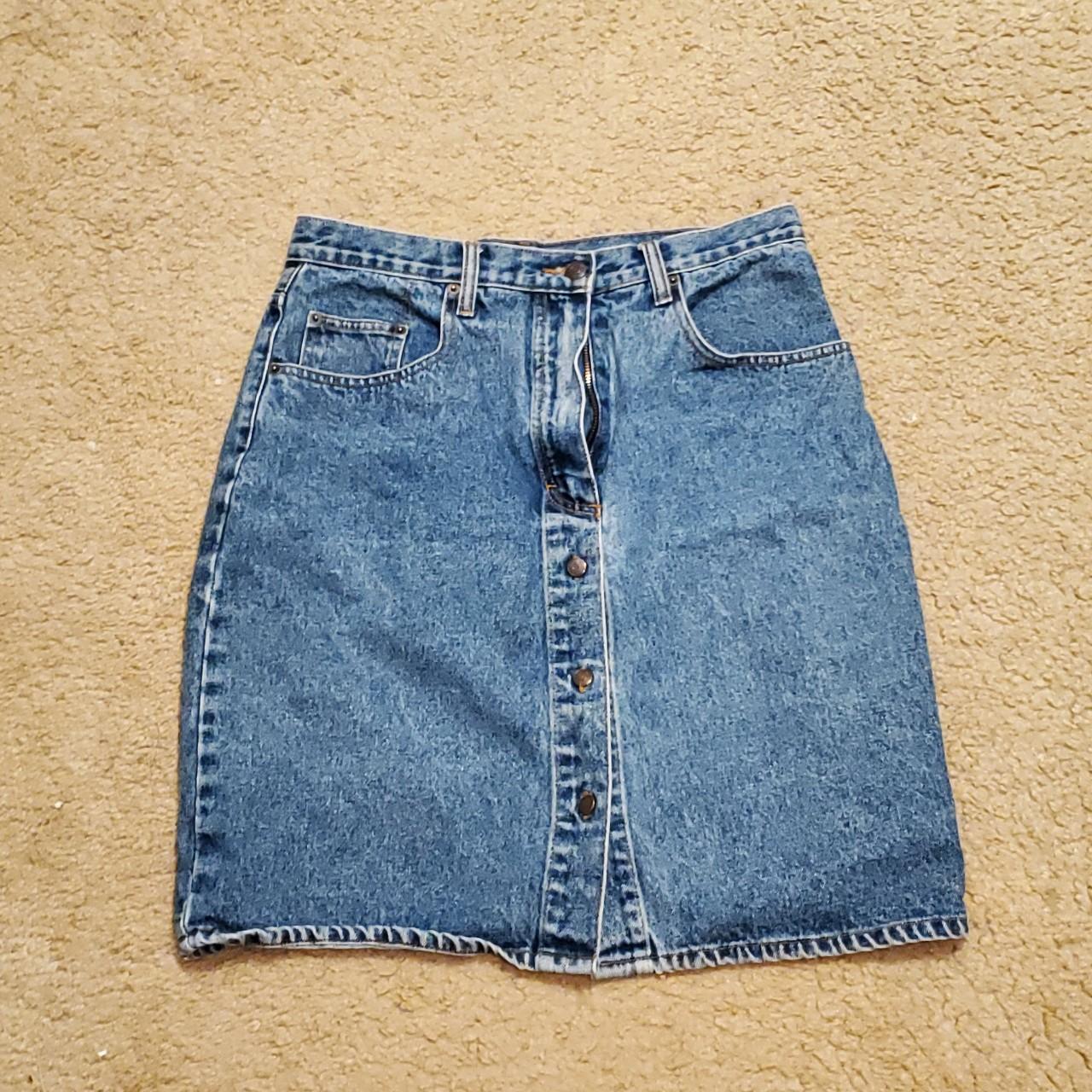 Long Denim button up skirt Really cute long denim... - Depop