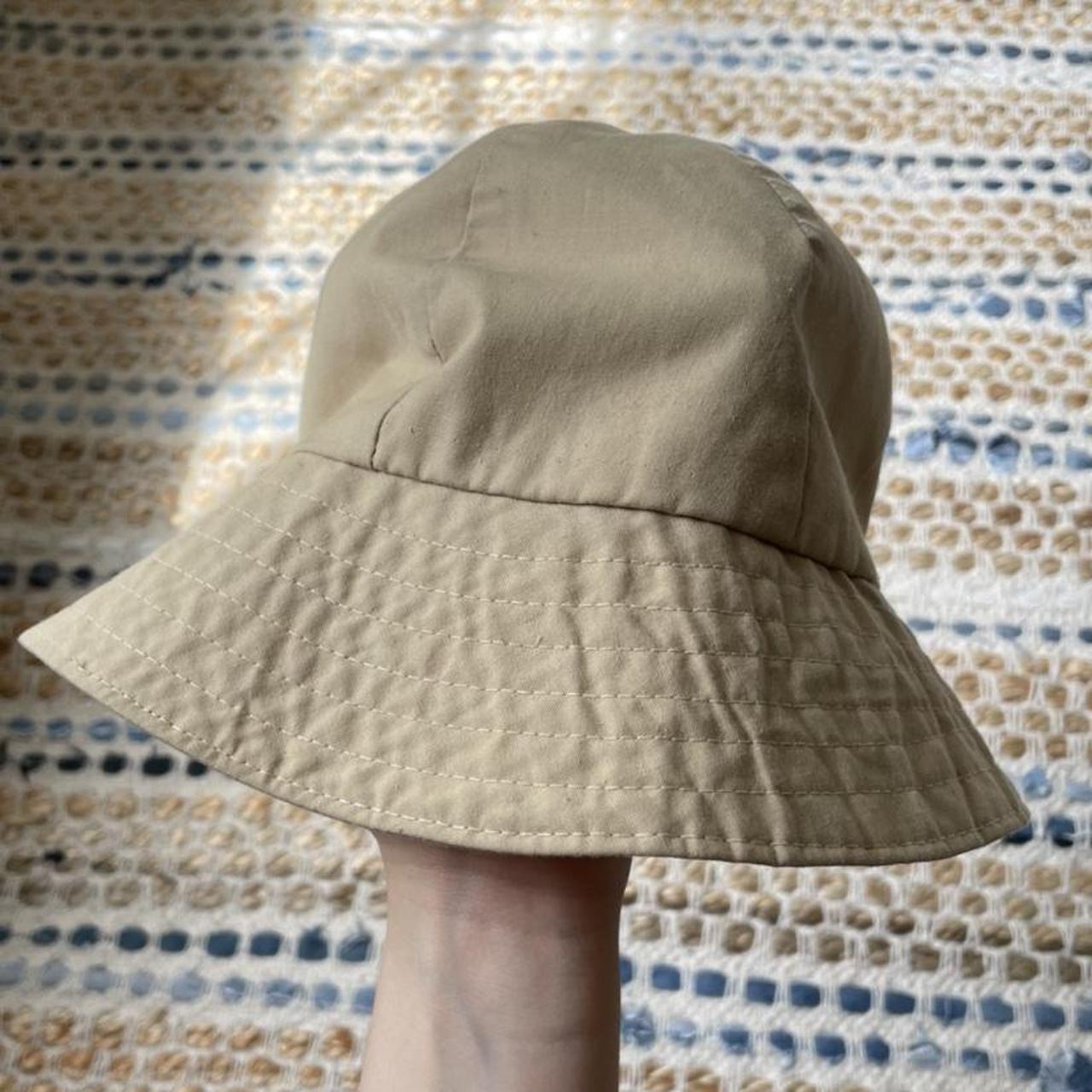 Dior hat-s - Depop