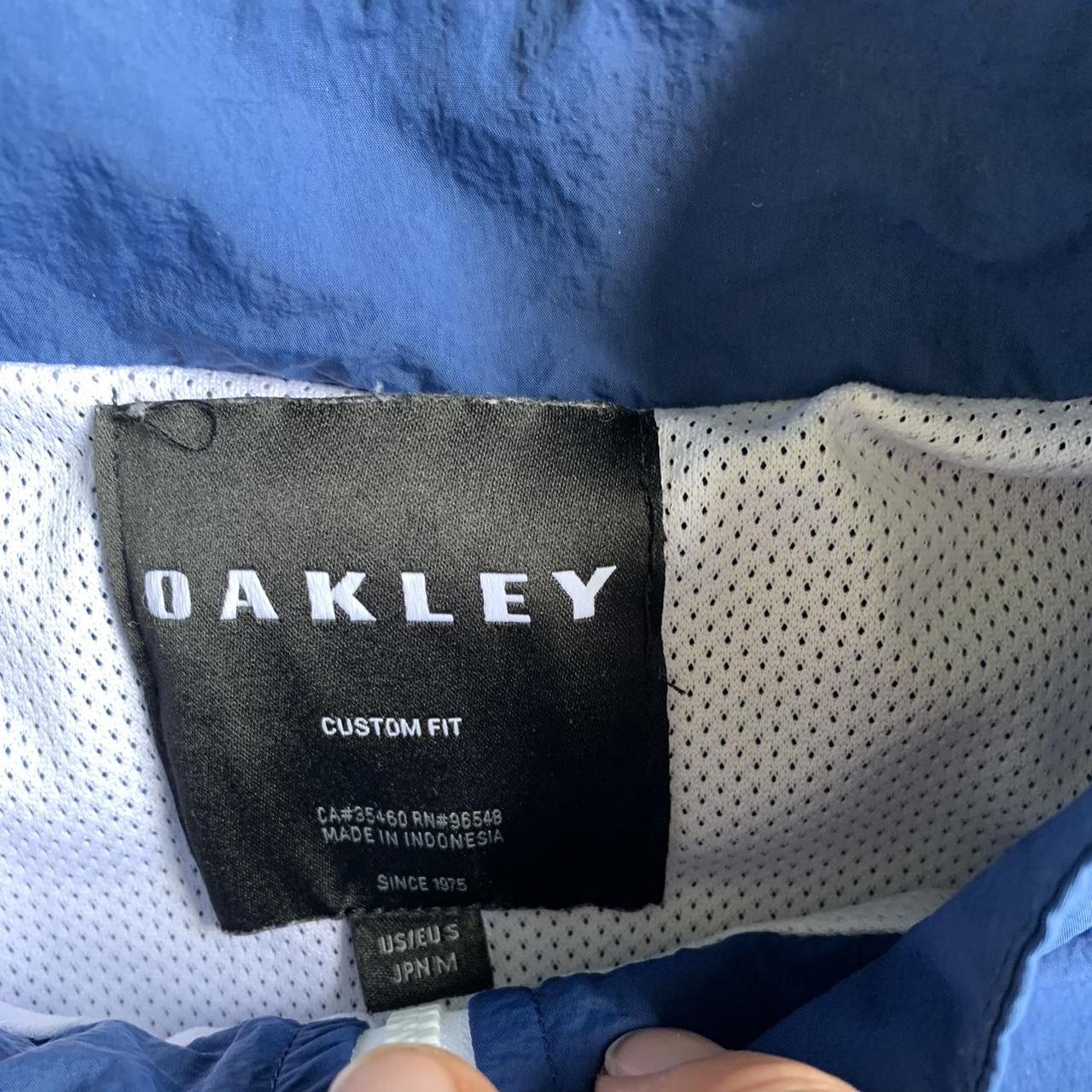 Oakley Men's Blue and White Jacket (3)