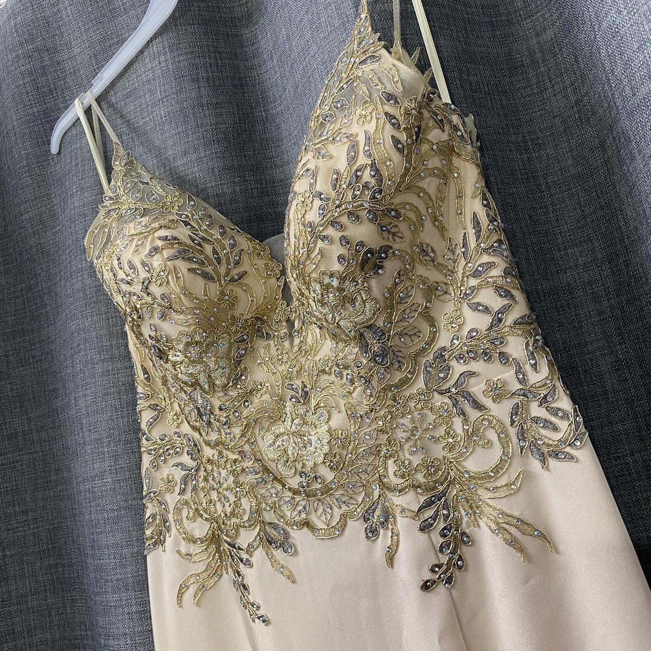 Product Image 3 - Estelle's dresses/davids bridal Cindy's Collection