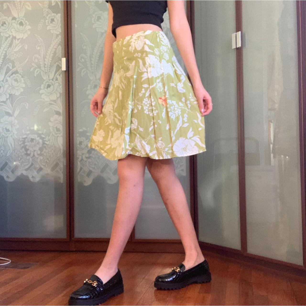 High Waisted Pleated Midi skirt light green Depop