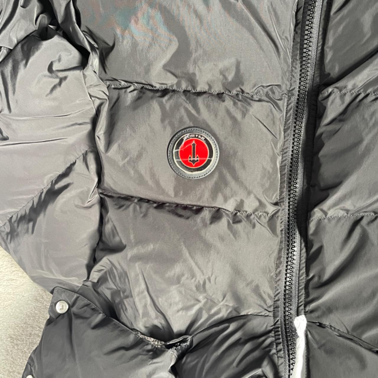 Trapstar irongate infrared coat with detachable... - Depop