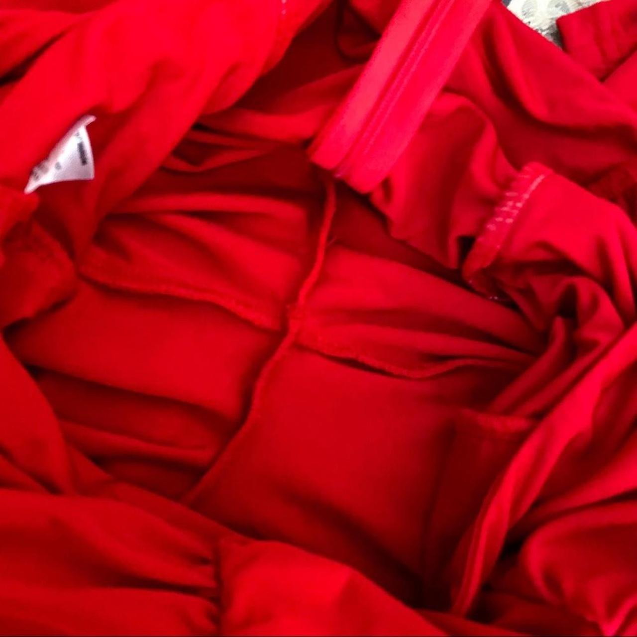 Product Image 3 - IAMGIA Estella Pant
Color Red
Size Medium
Excellent