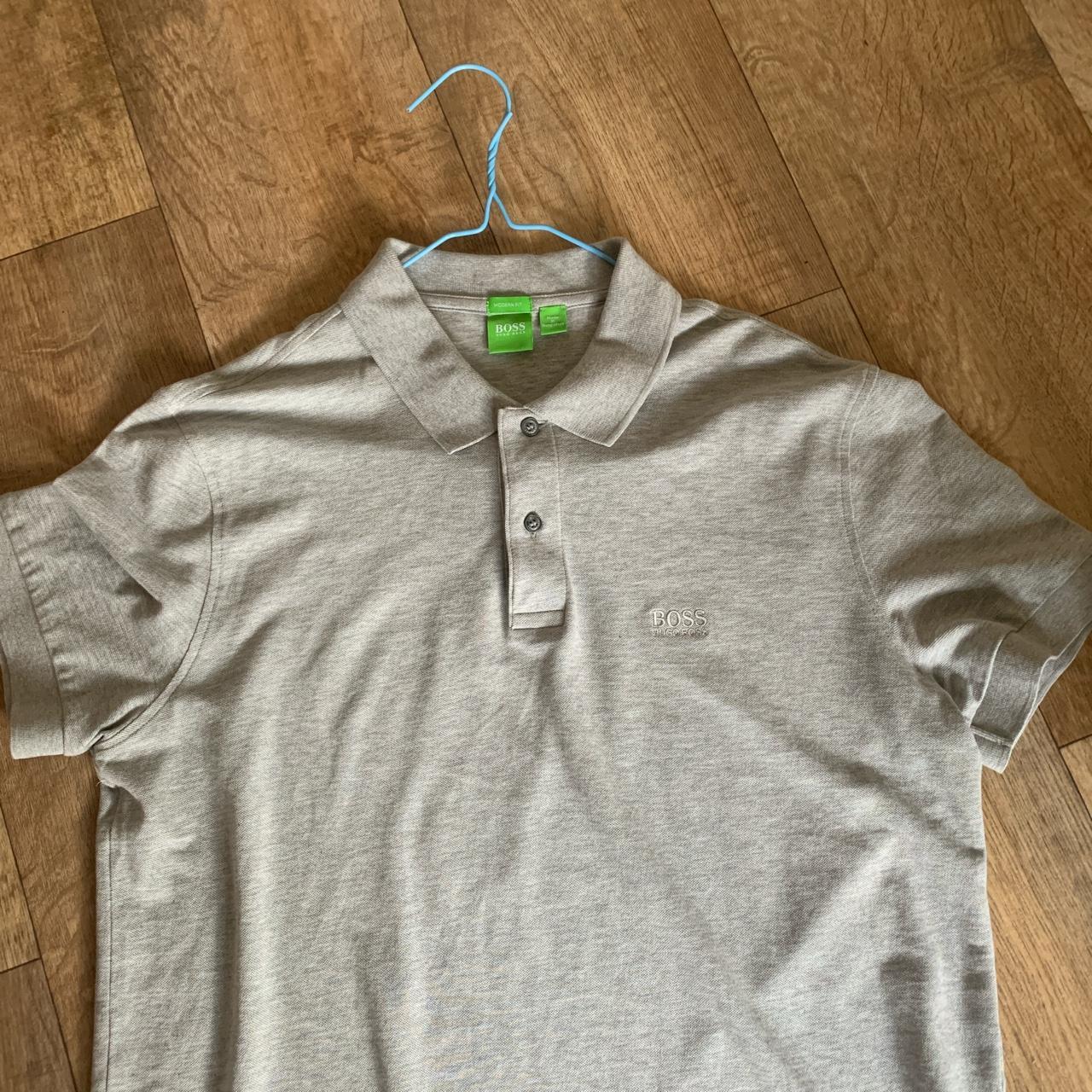 hugo boss polo t-shirt grey size XL but has a... - Depop