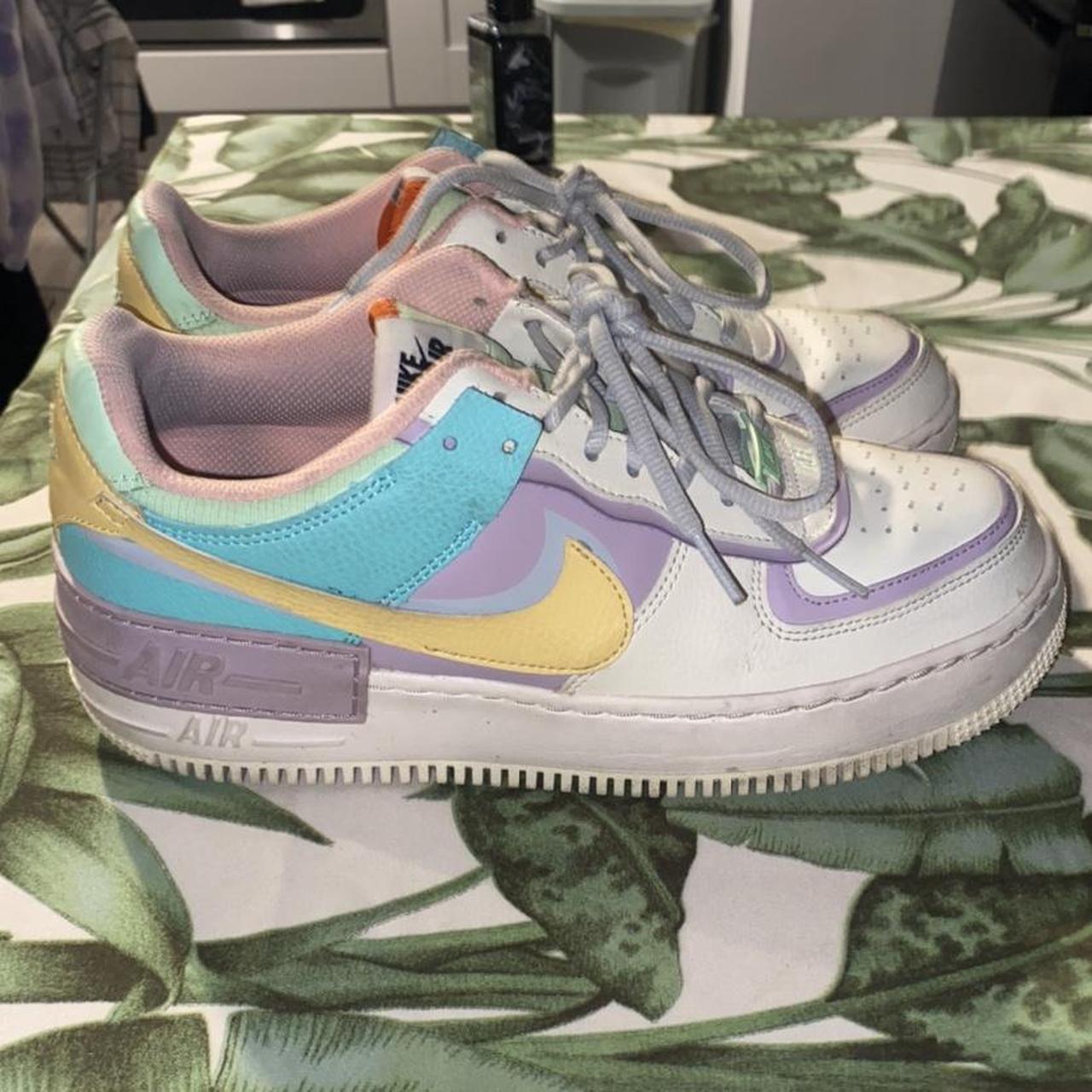 nike colour block pastel