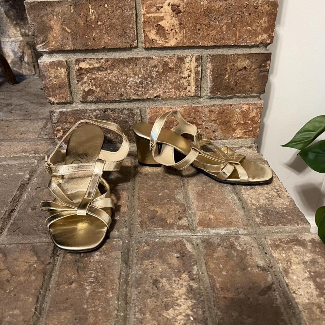 Women's Gold Sandals Depop