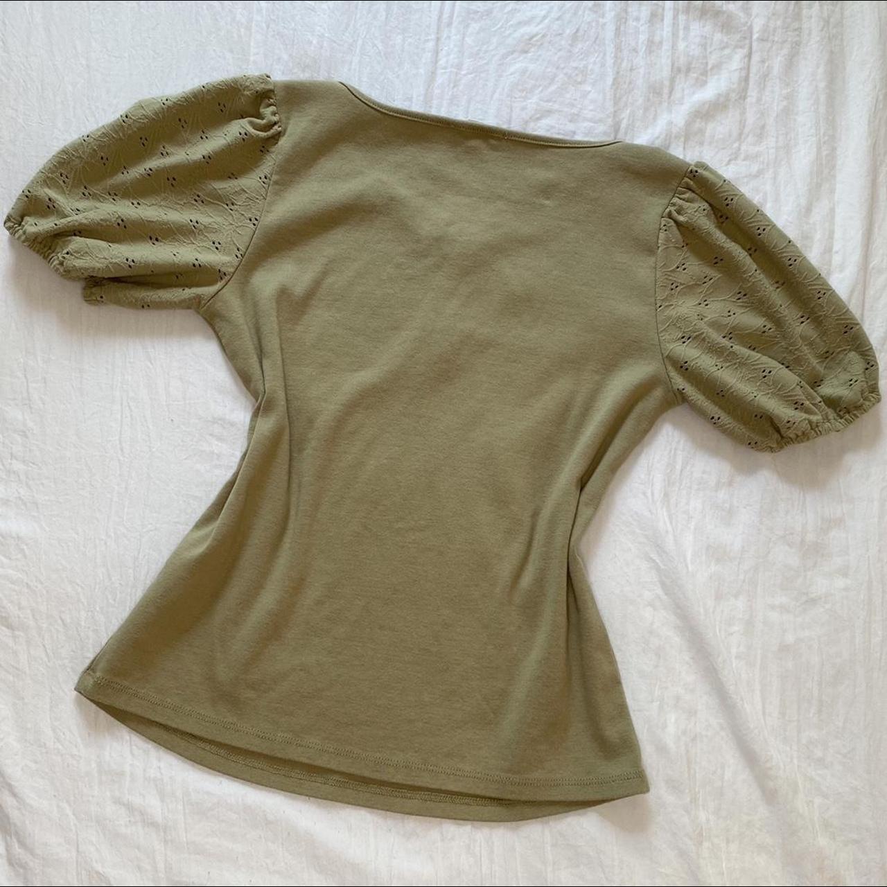 khaki blouse with milkmaid sleeves 🌸 size small but... - Depop