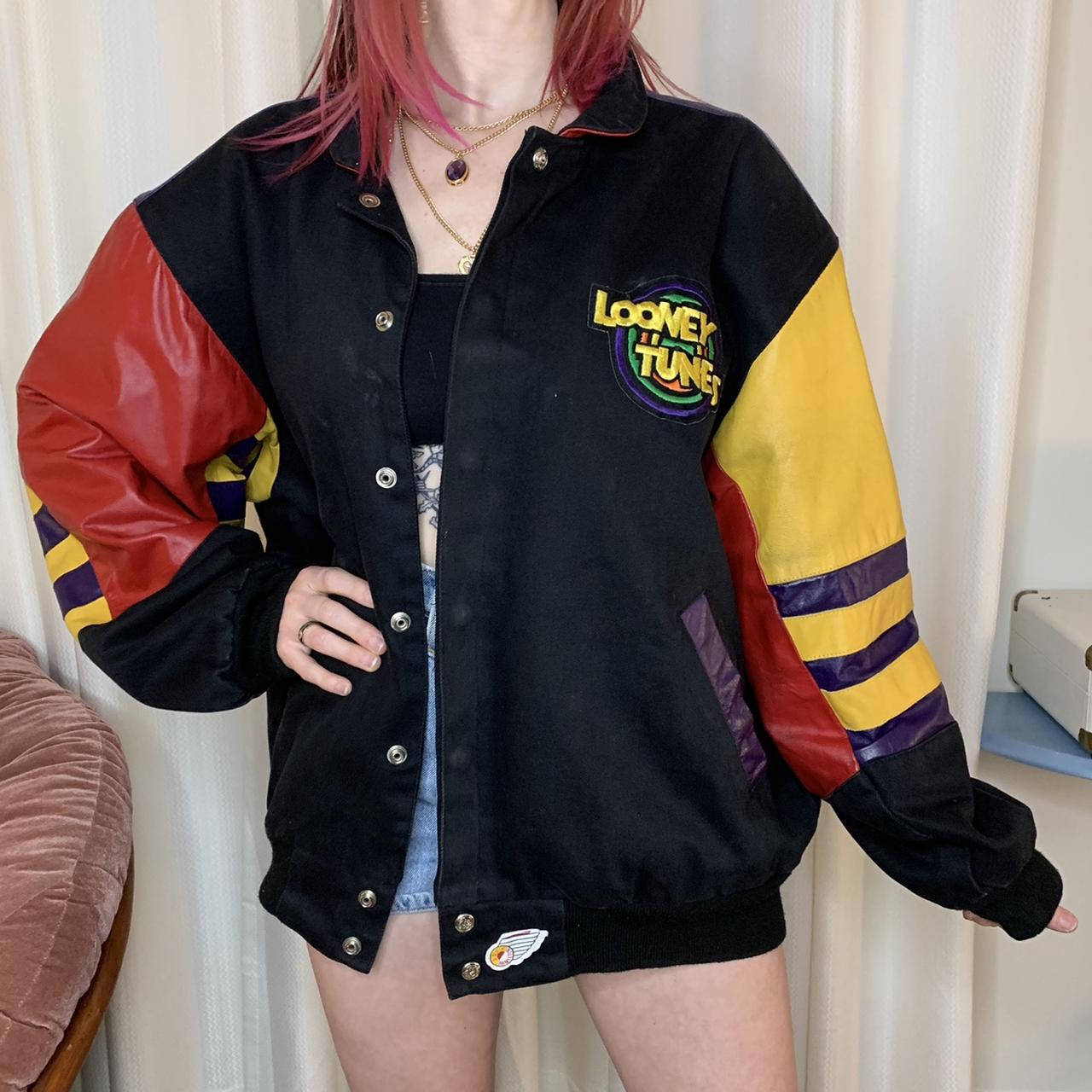 1992 JEFF HAMILTON LOONEY TUNES JACKET🐰 Message me | Depop