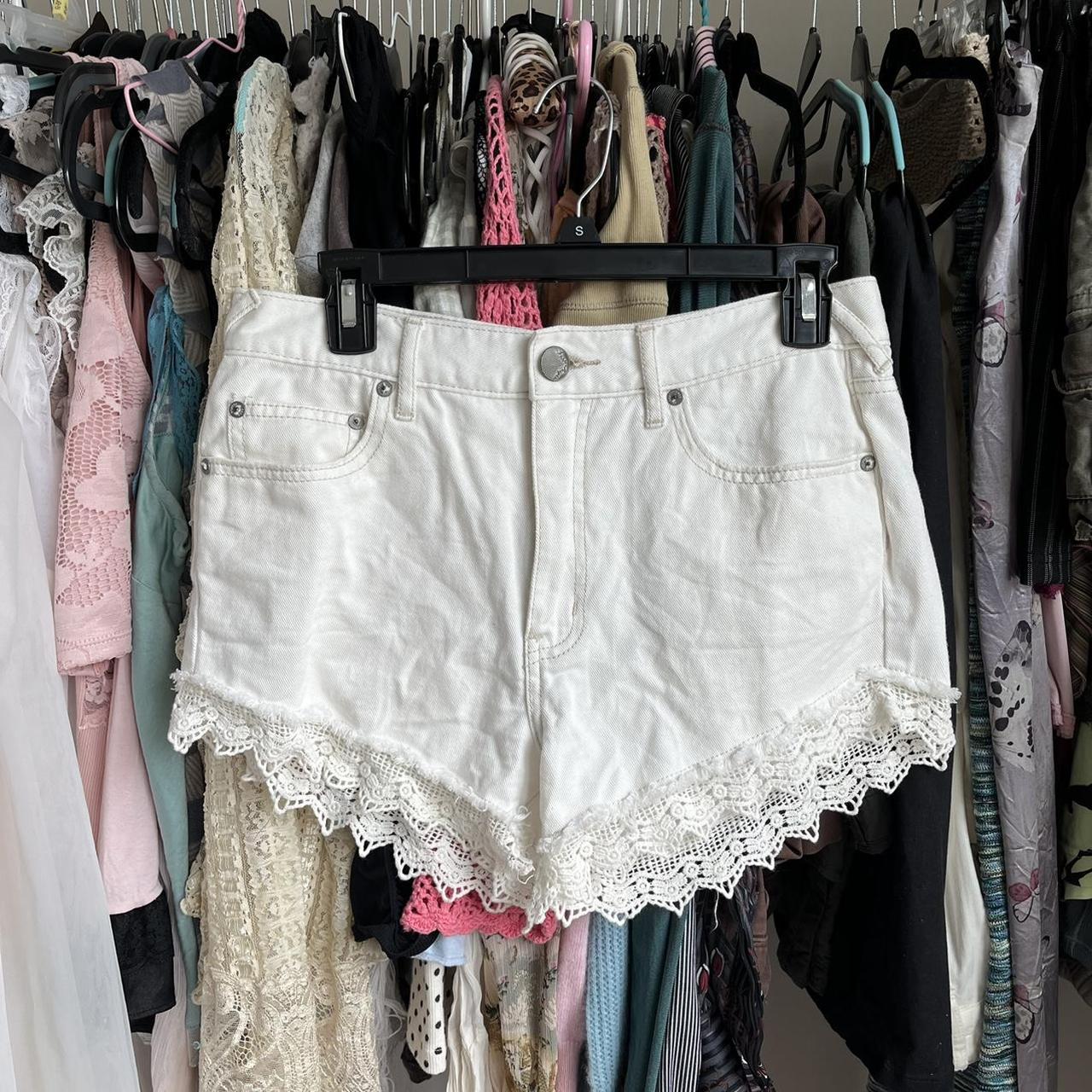 Lace shorts clearance tumblr