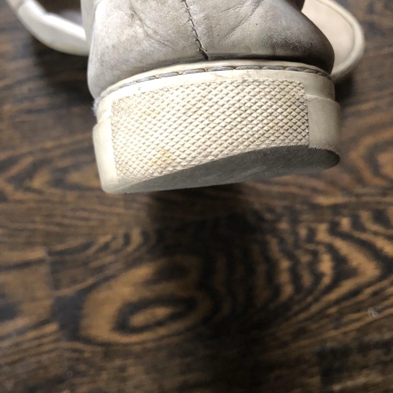 common projects 5 hole