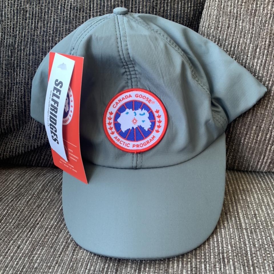 Canada goose discount beanie rep