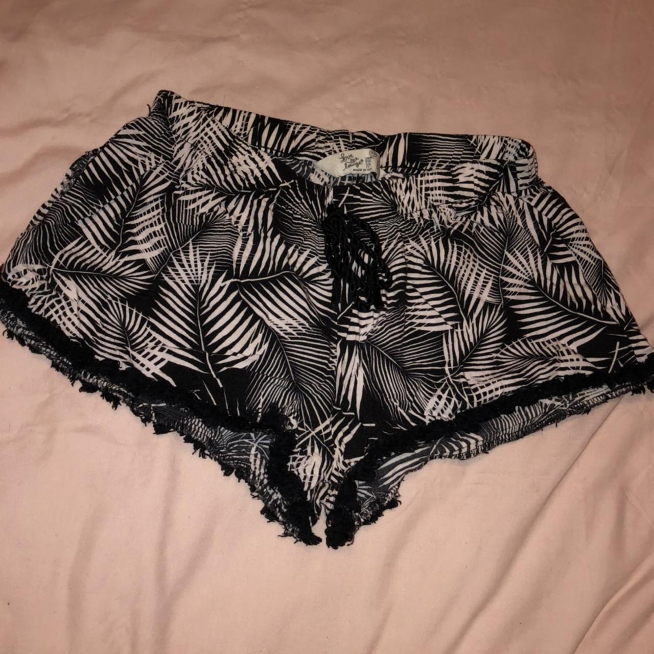 Primark Love To Lounge Shorts🤩 Cute black and white