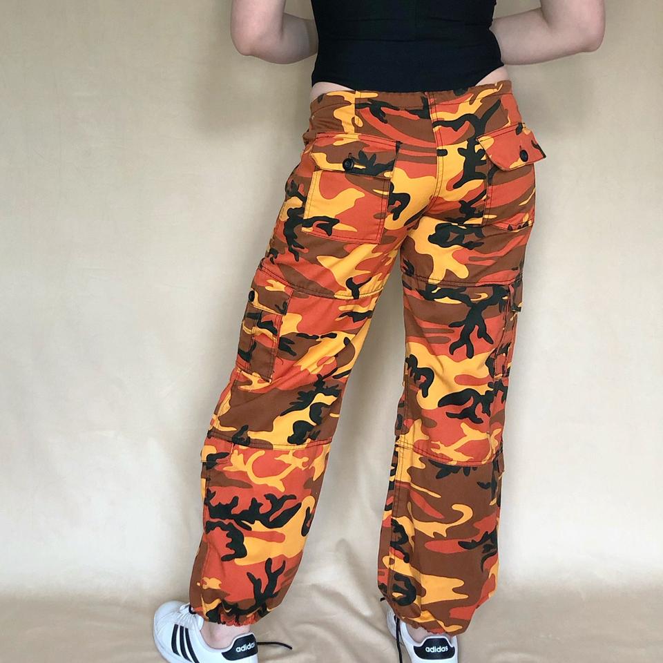 Neon orange sale camo pants