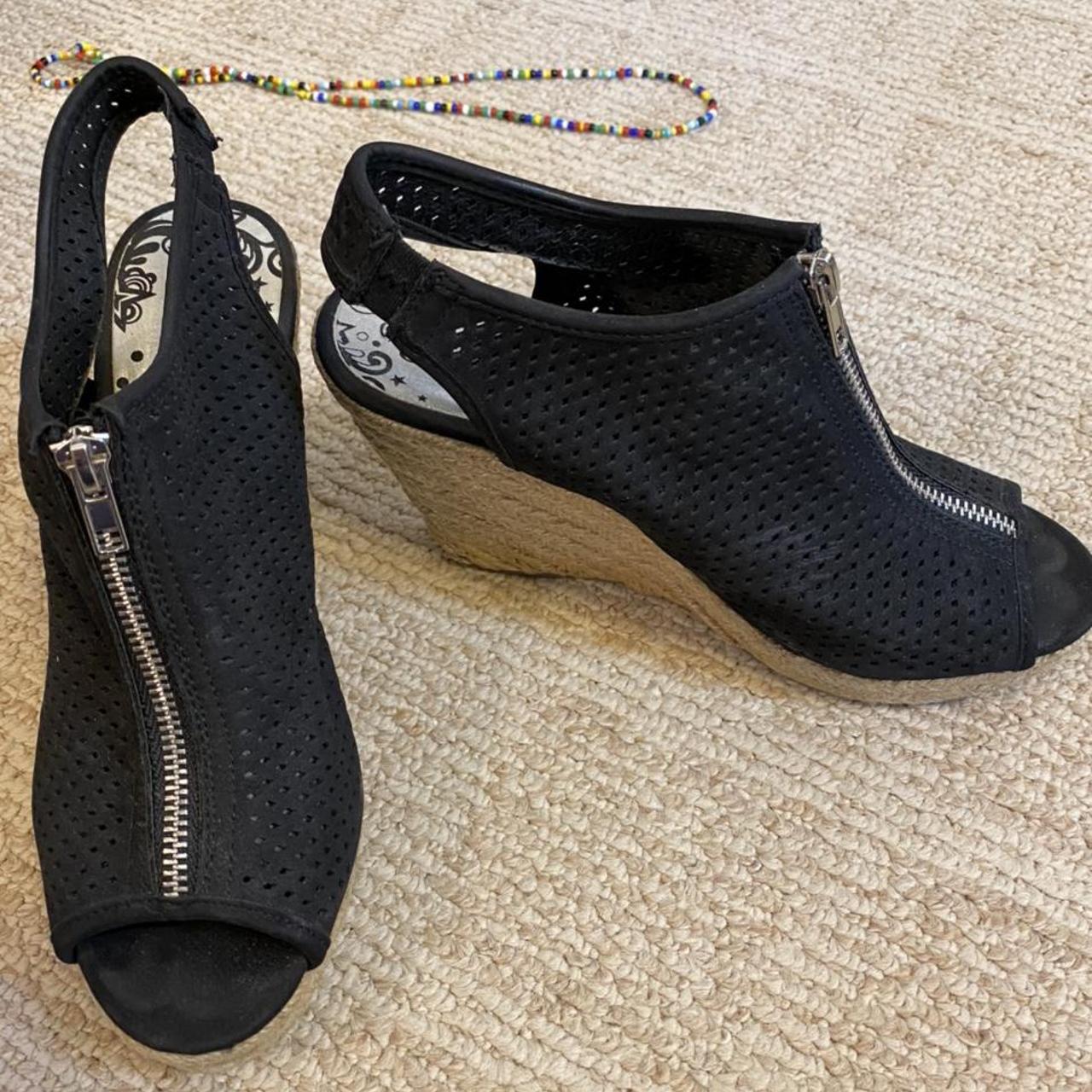 Women's Black and Tan Espadrilles Depop