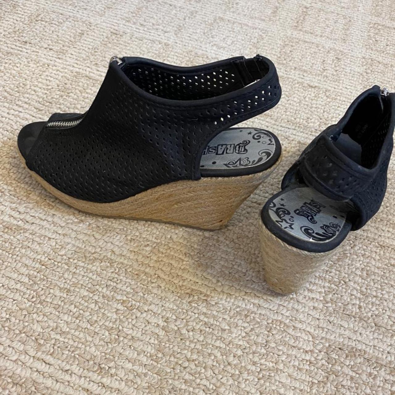 Women's Black and Tan Espadrilles Depop