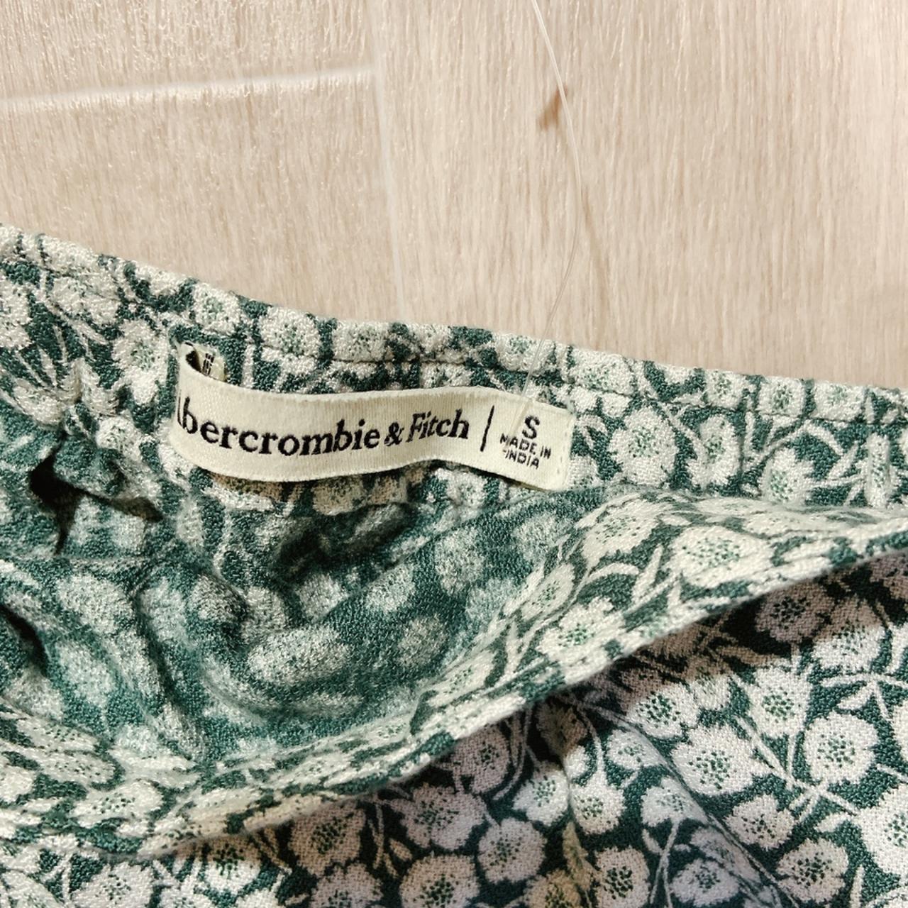 Abercrombie & Fitch Women's Green and White Dress | Depop