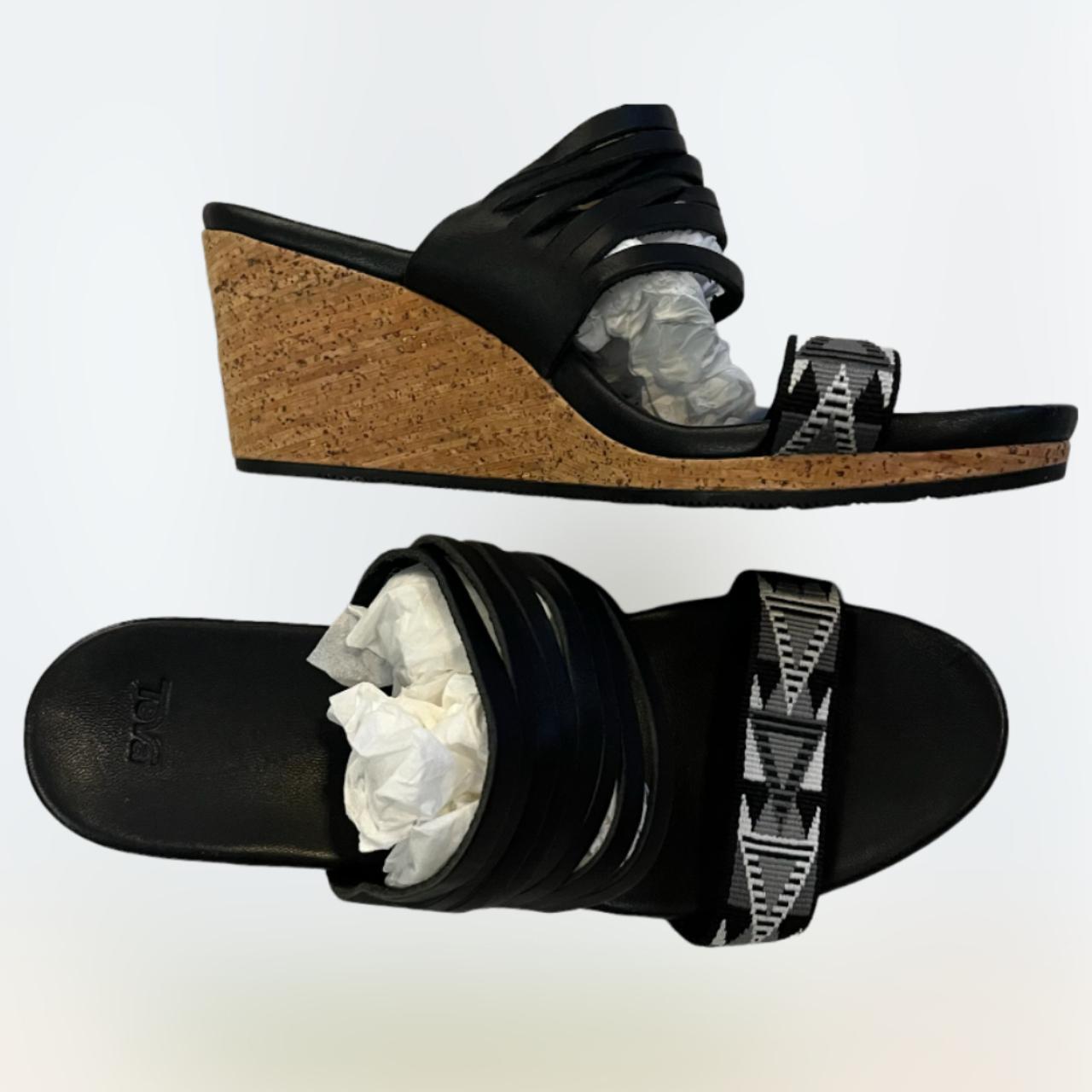 teva black sandals womens