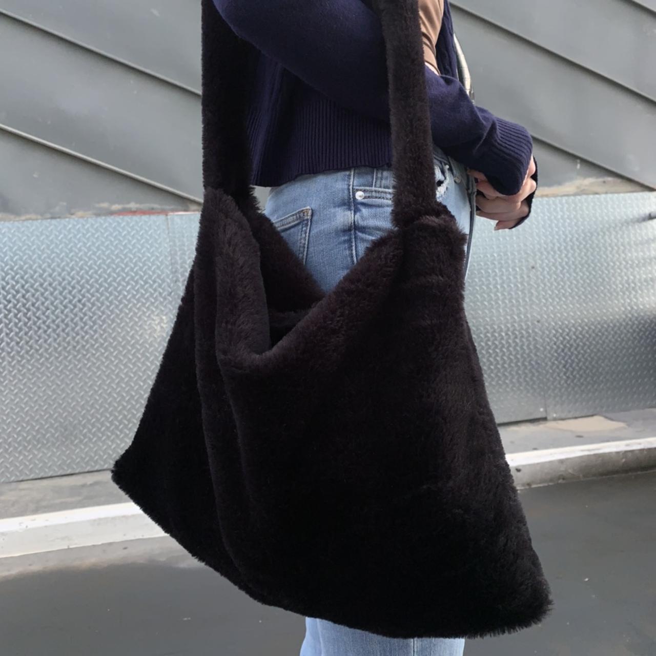 fluffy tote bag depop