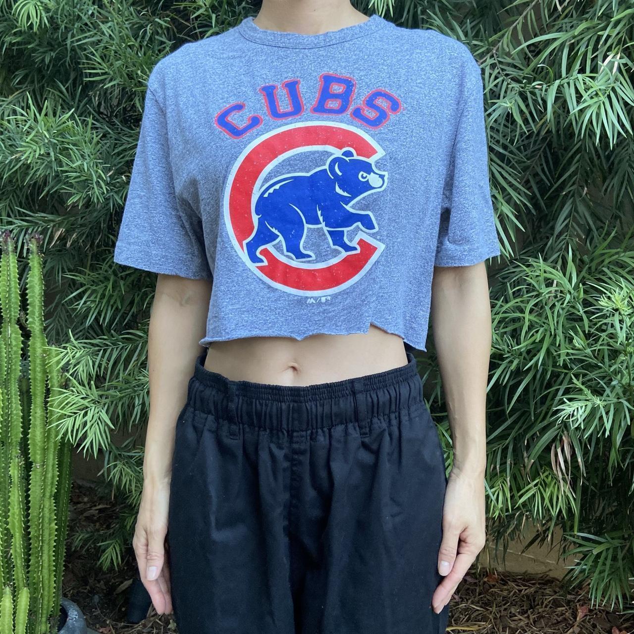 Chicago Cubs Cropped Tee✨ Chicago Cubs MLB Gray - Depop