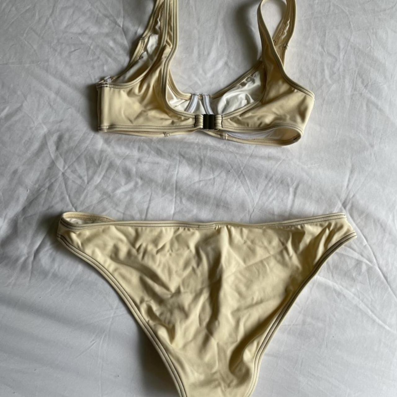 Zulu & Zephyr onyx bikini swimsuit set. Size US 8... - Depop