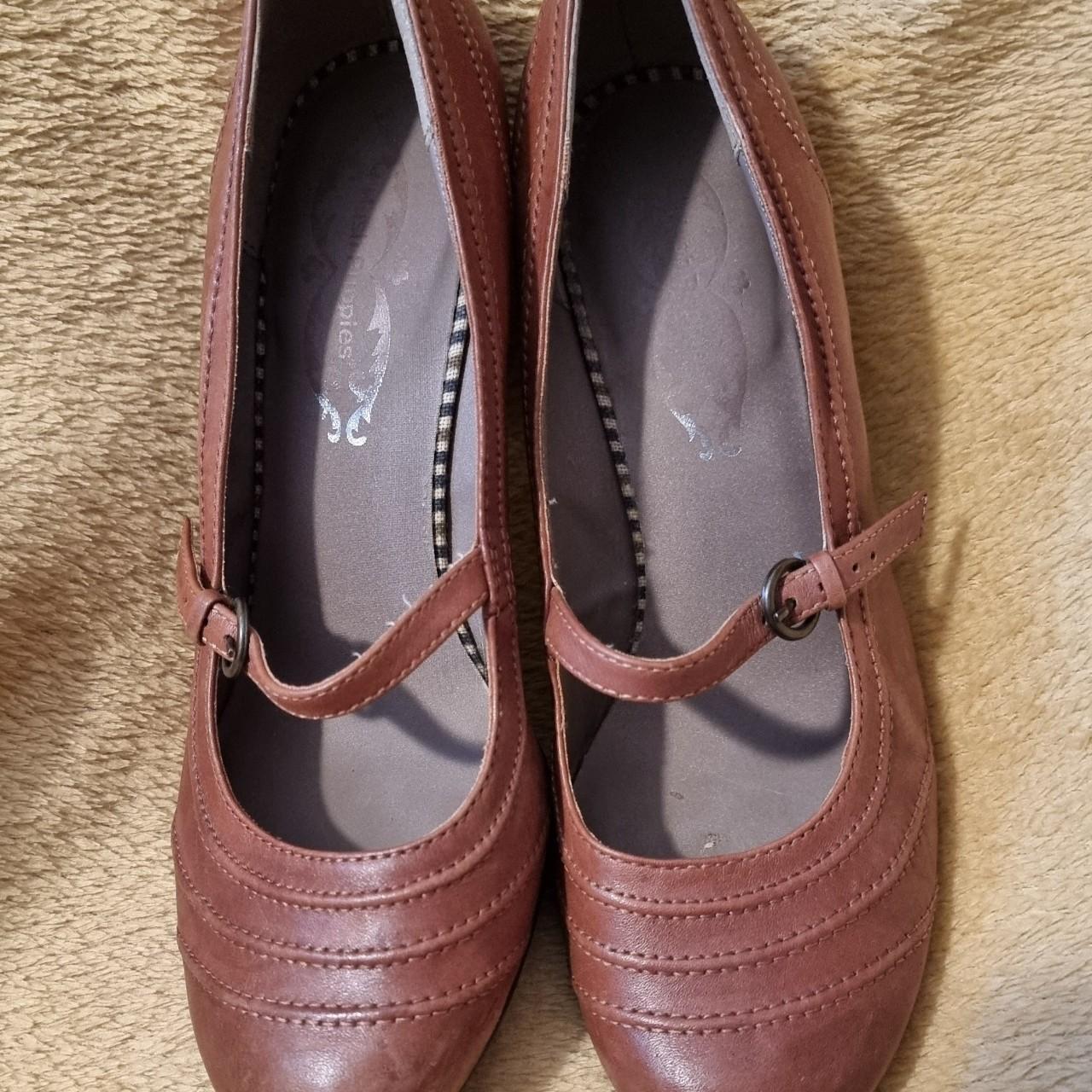 Hush puppies size 5 hotsell