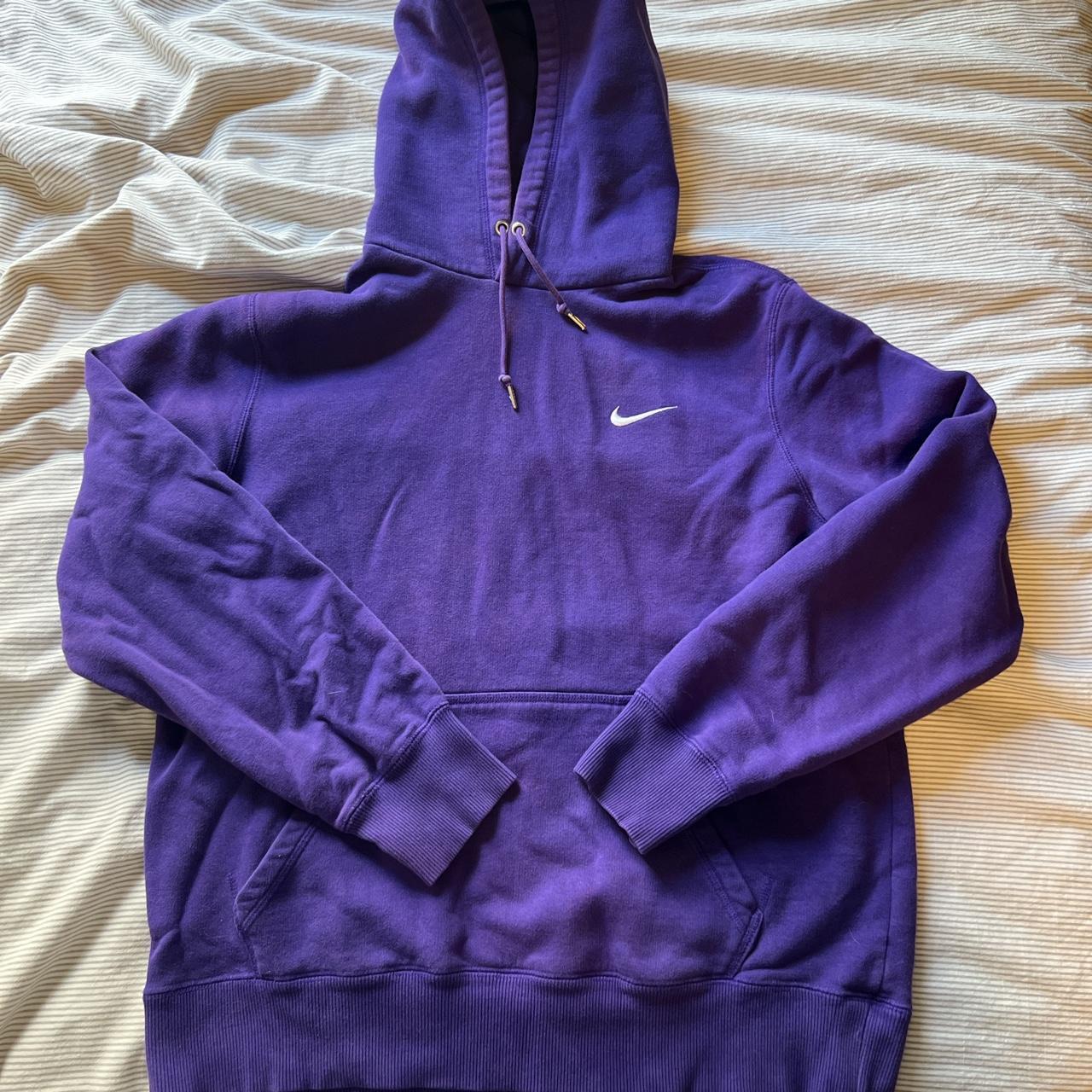 very nike hoodie