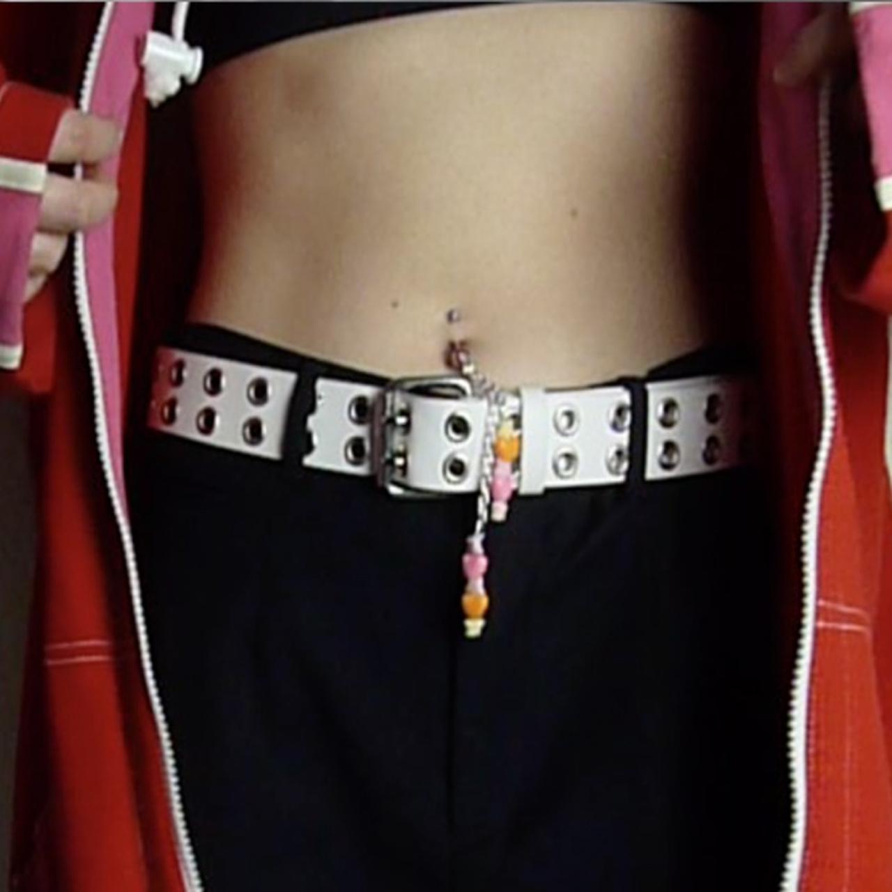 pix of some belly button charms in the wild! Depop