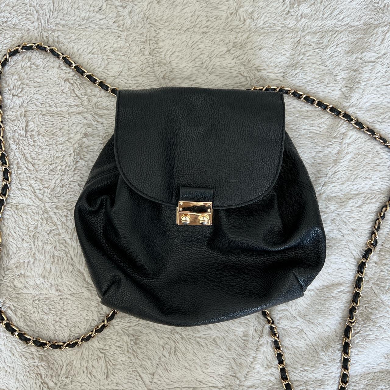 Women's Black and Gold Bag | Depop