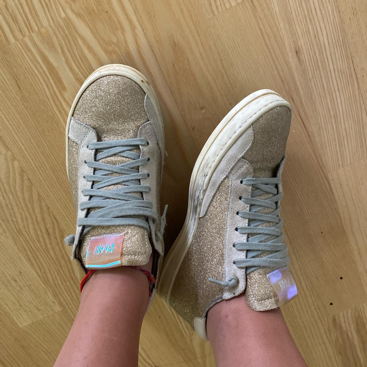 p448 john glitter yeti