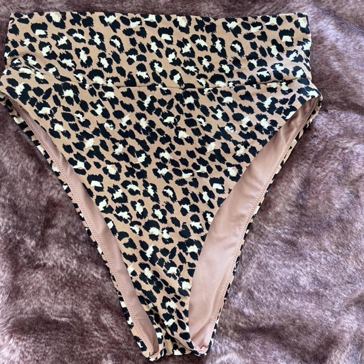 Aerie High Cut Cheeky bathing suit bottoms •size... Depop