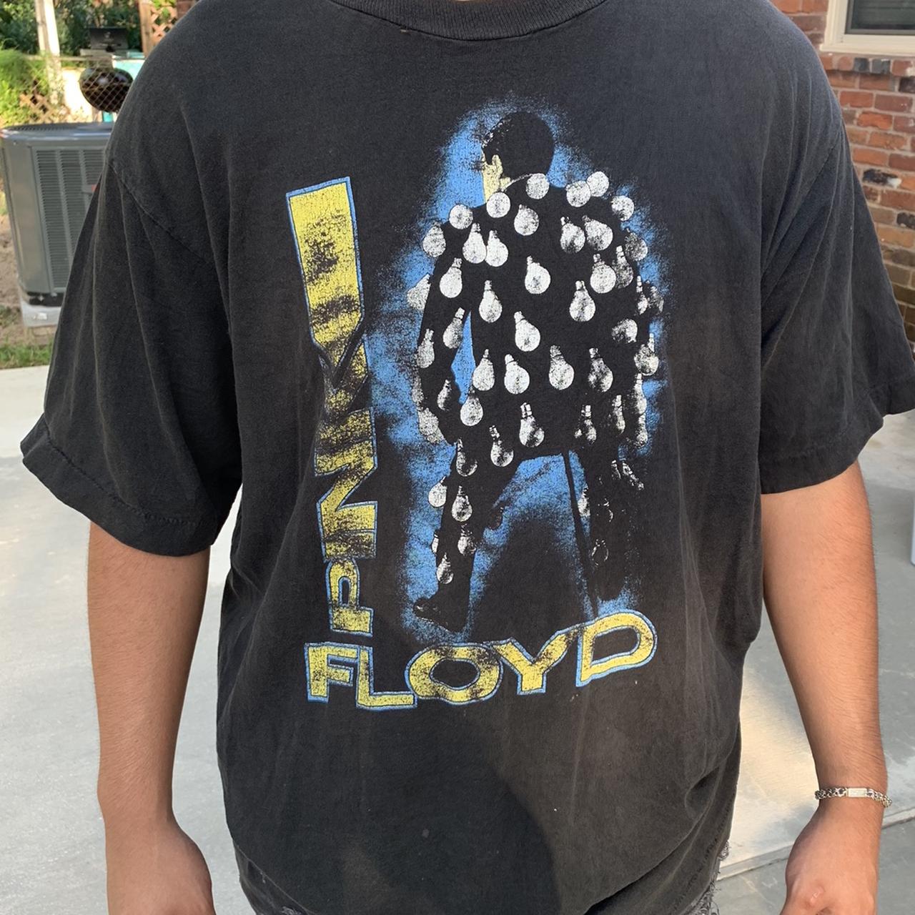 Pink Floyd 1987 tour shirt | Depop Pink Floyd 1987 tour shirt | Depop
