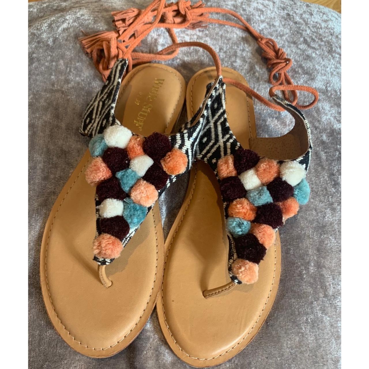 Pom pom clearance thong sandals