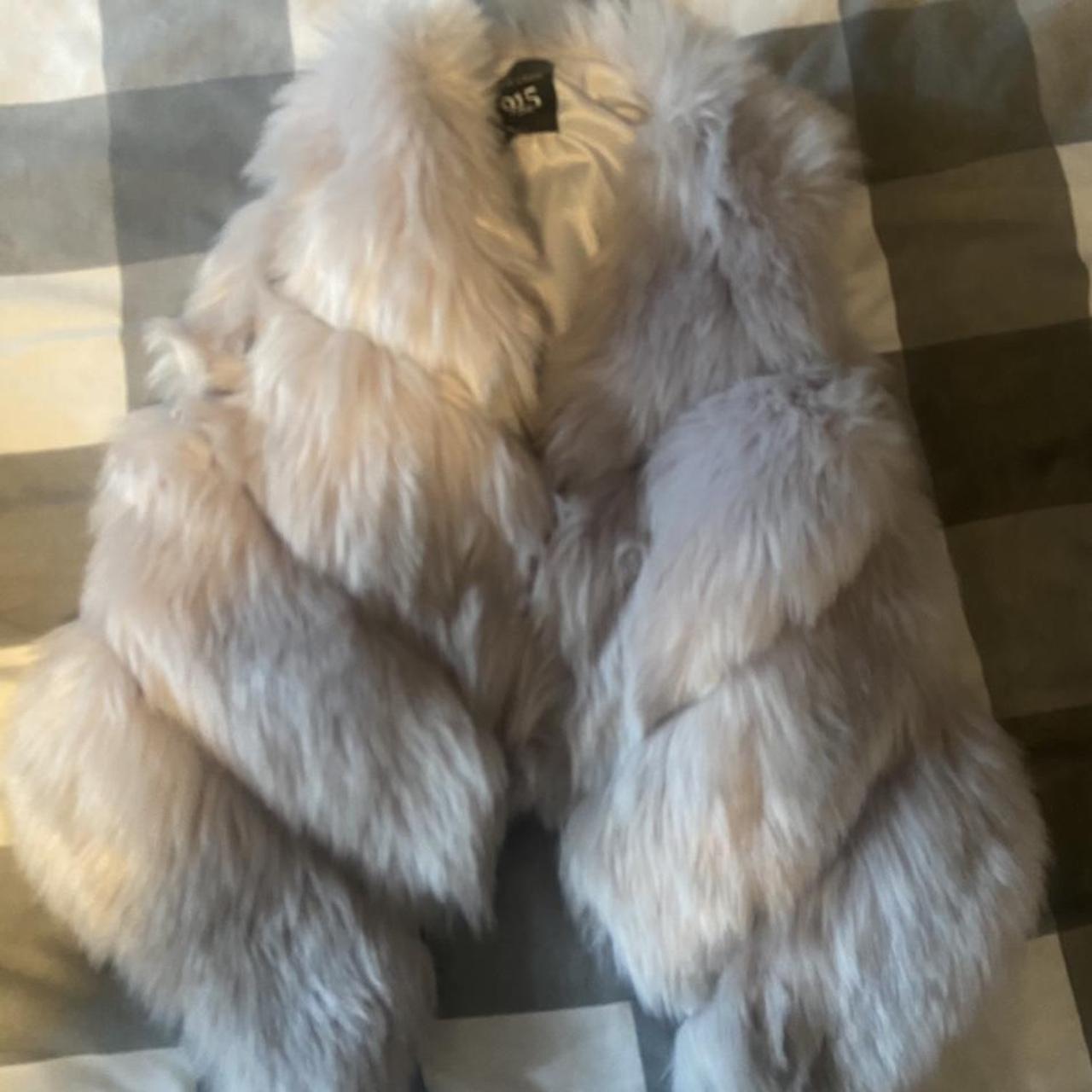 bubble faux fur gilet