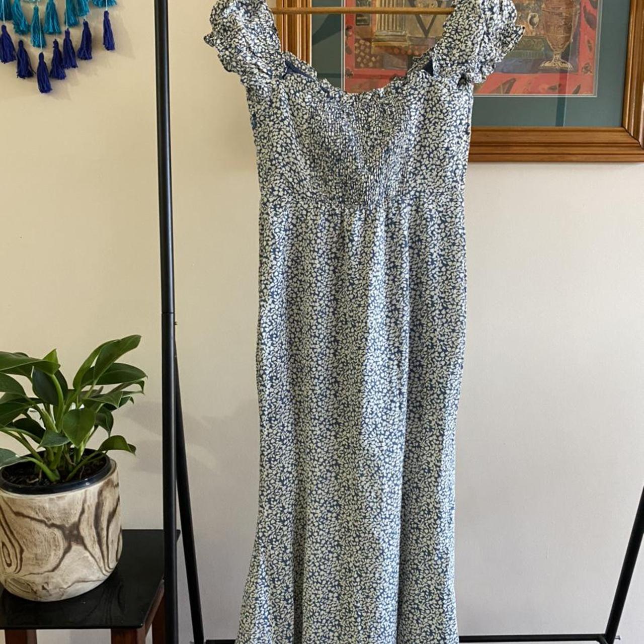 Blue Summer Midi Dress Gorgeous blue and white... - Depop