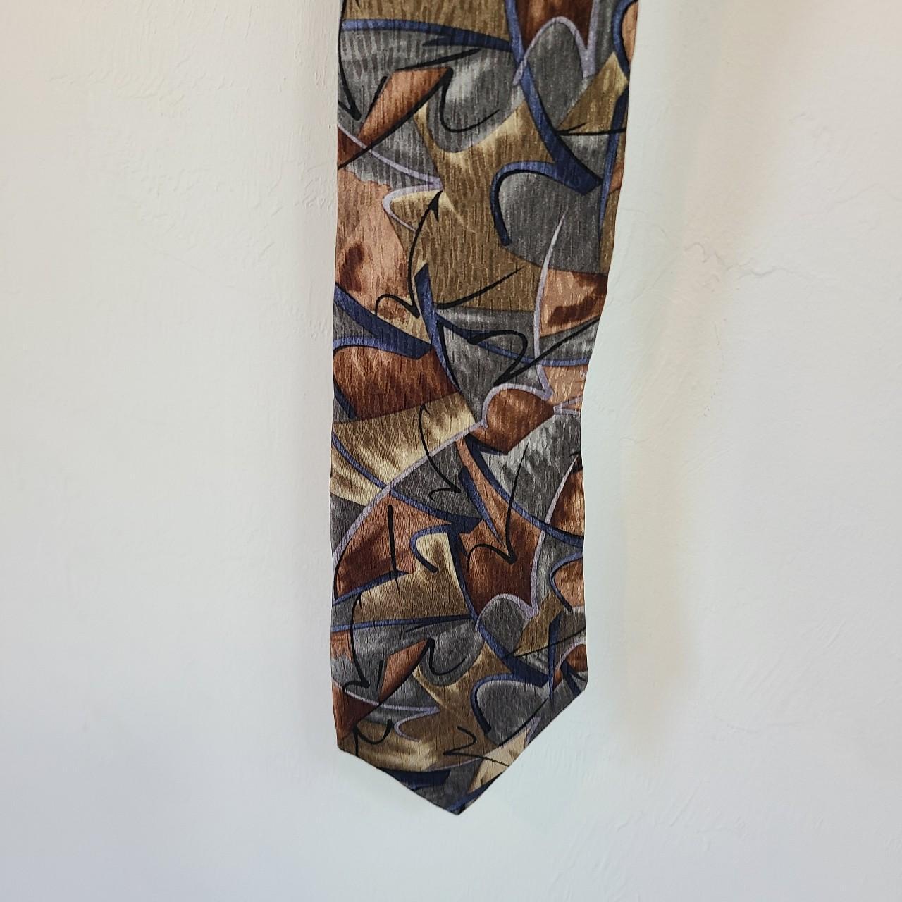 Y2K Men's Jimmy V Jim Valvano Silk Neck Tie! Part of... - Depop