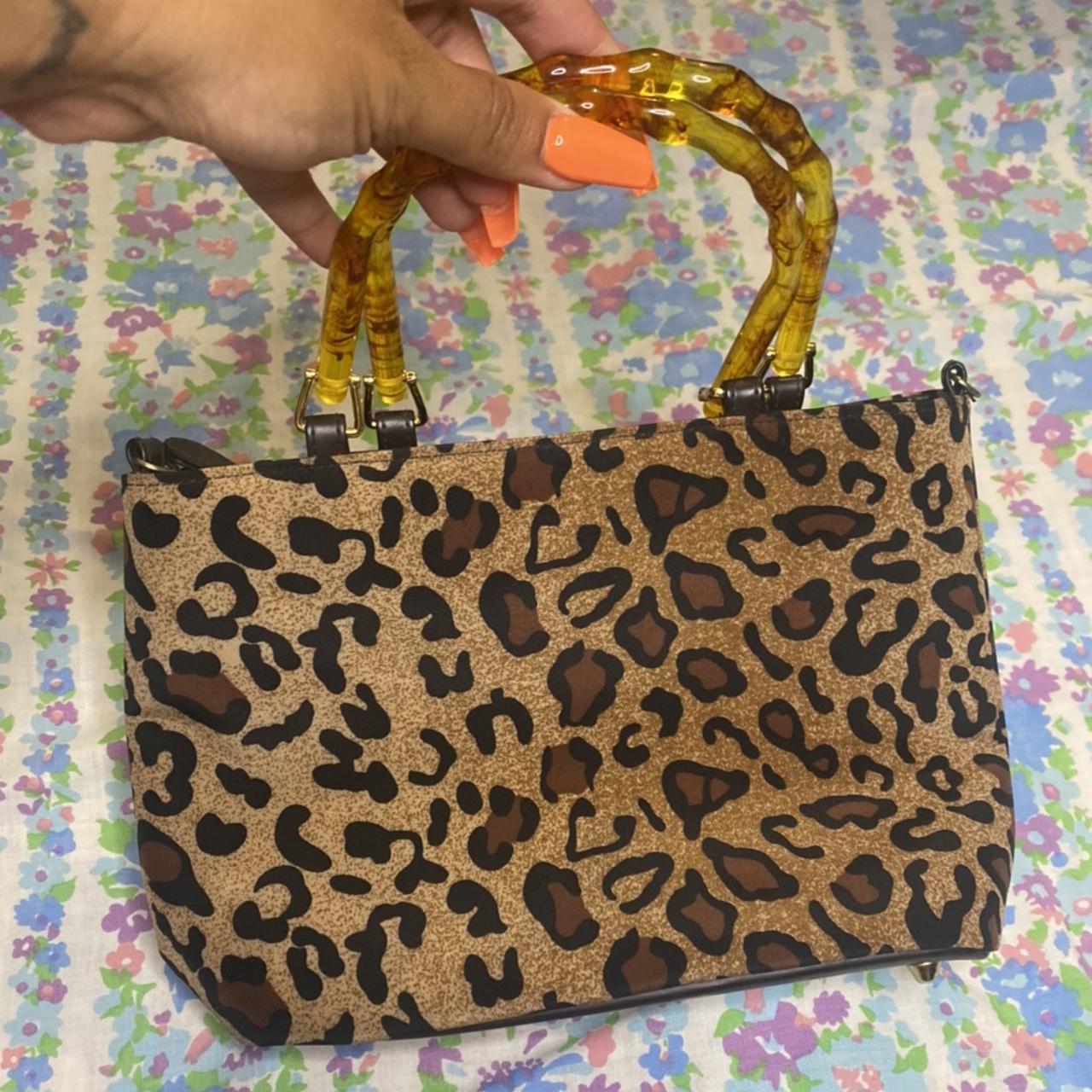 🐾 Vintage Bottega Veneta leopard print purse 🐾 This - Depop