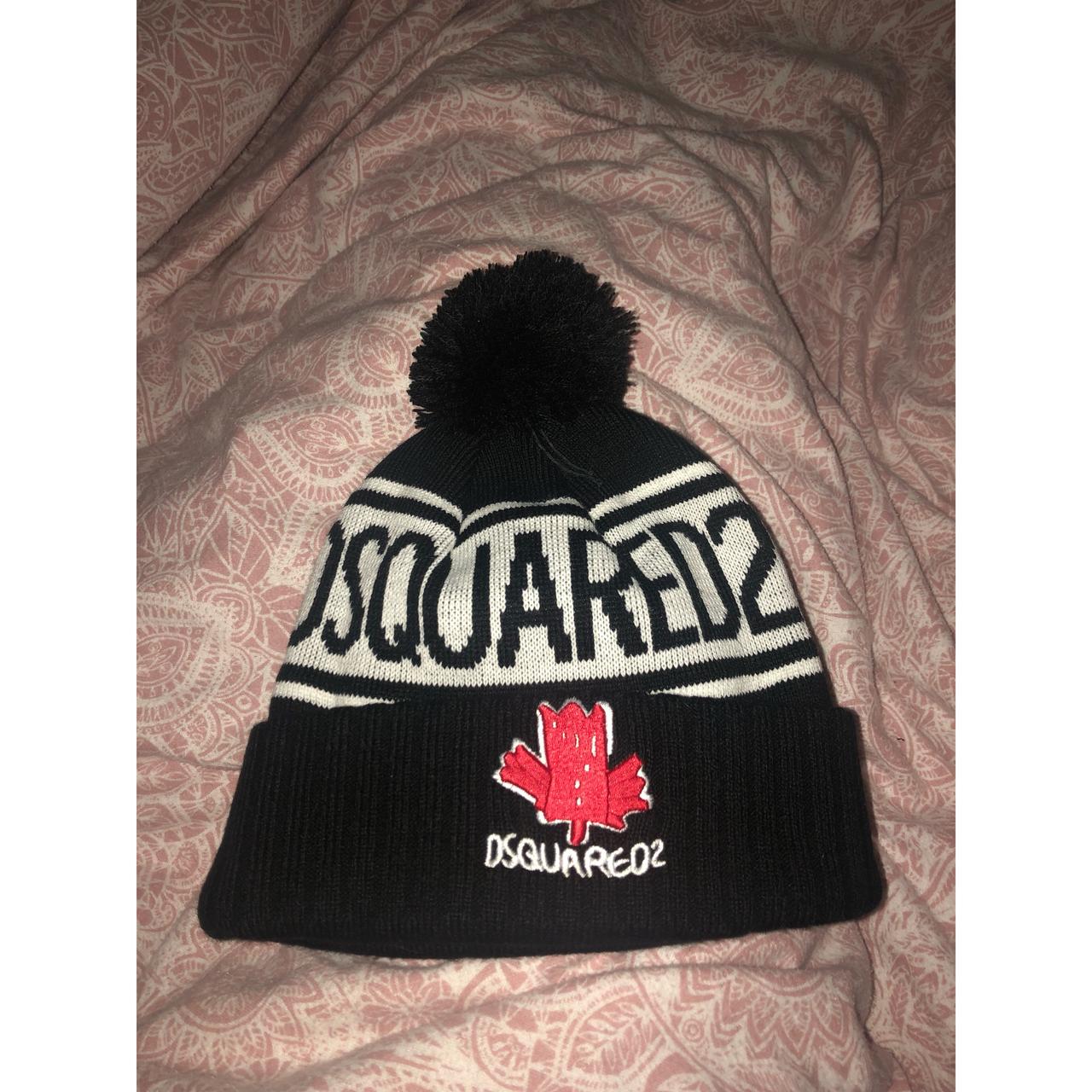 Dsquared hot sale bobble hat