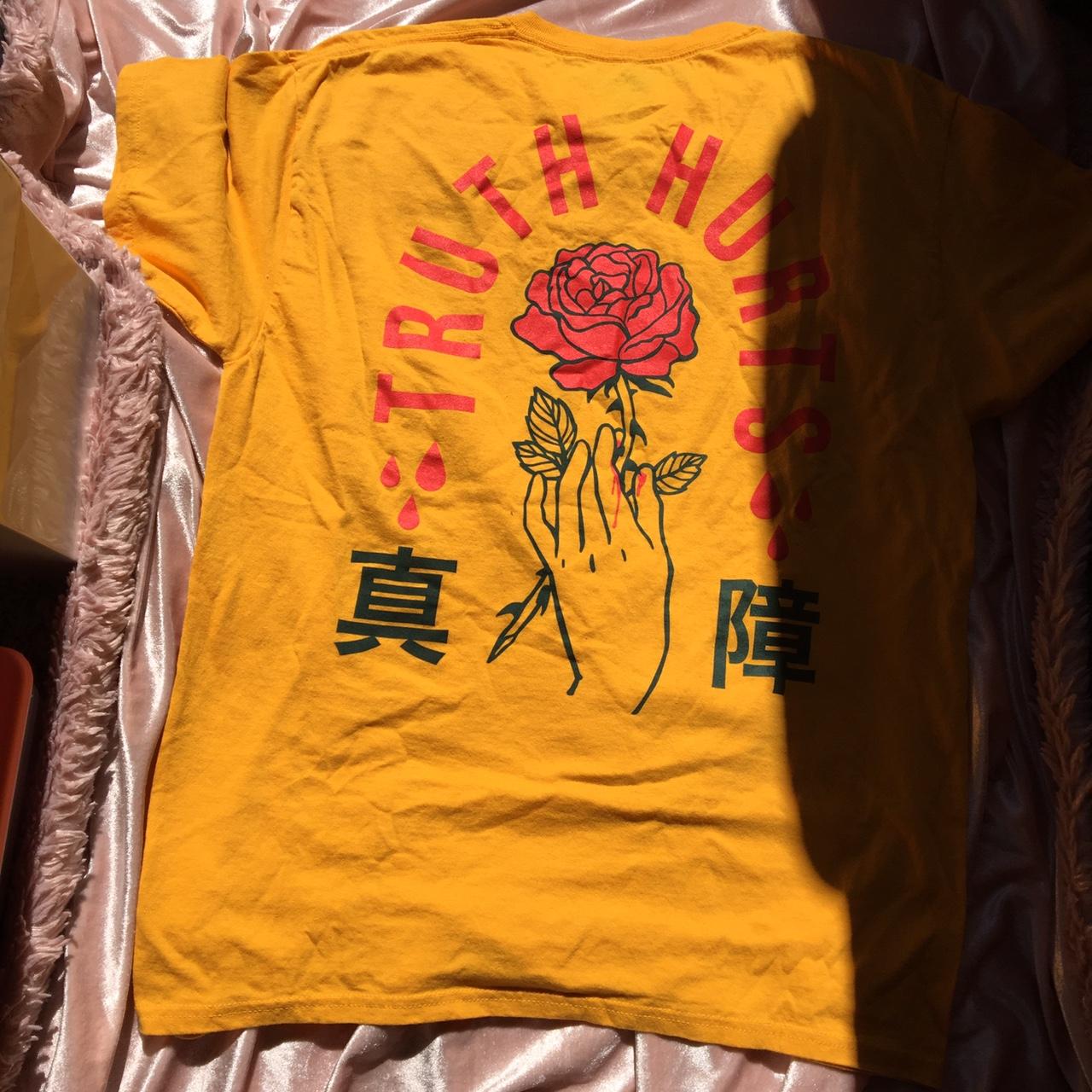 17London Men's Yellow and Red T-shirt (3)