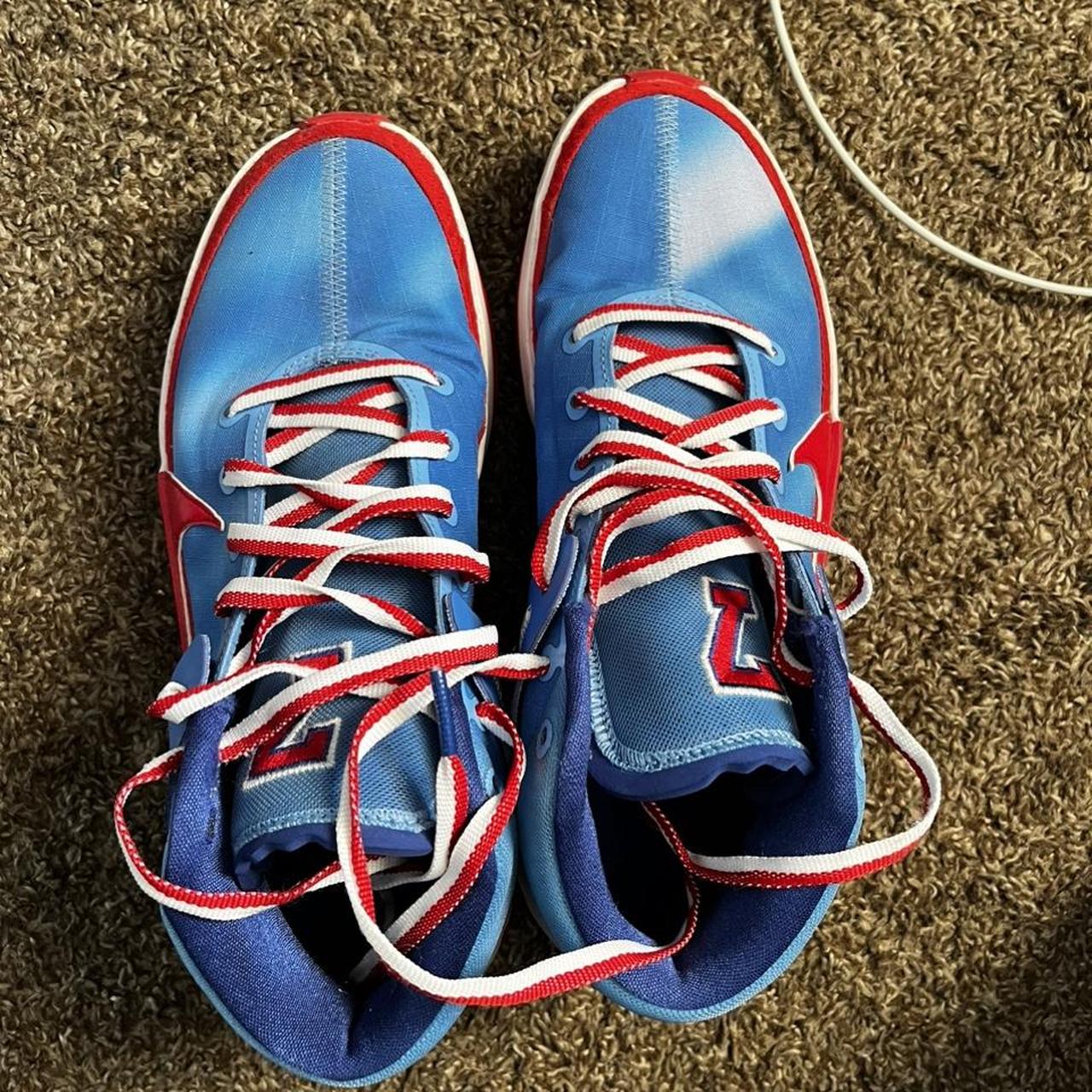 kd 13 blue and red