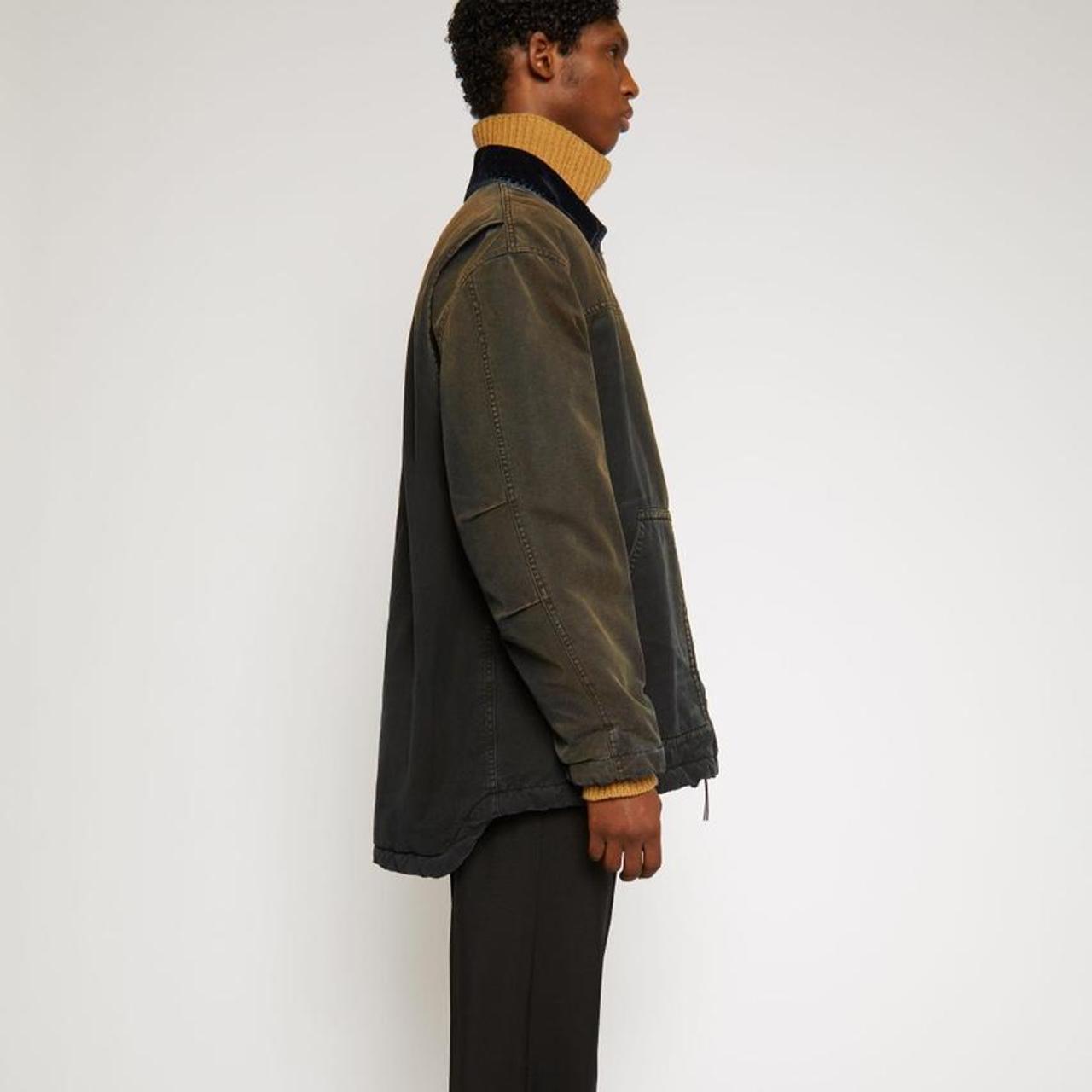 Acne clearance media jacket