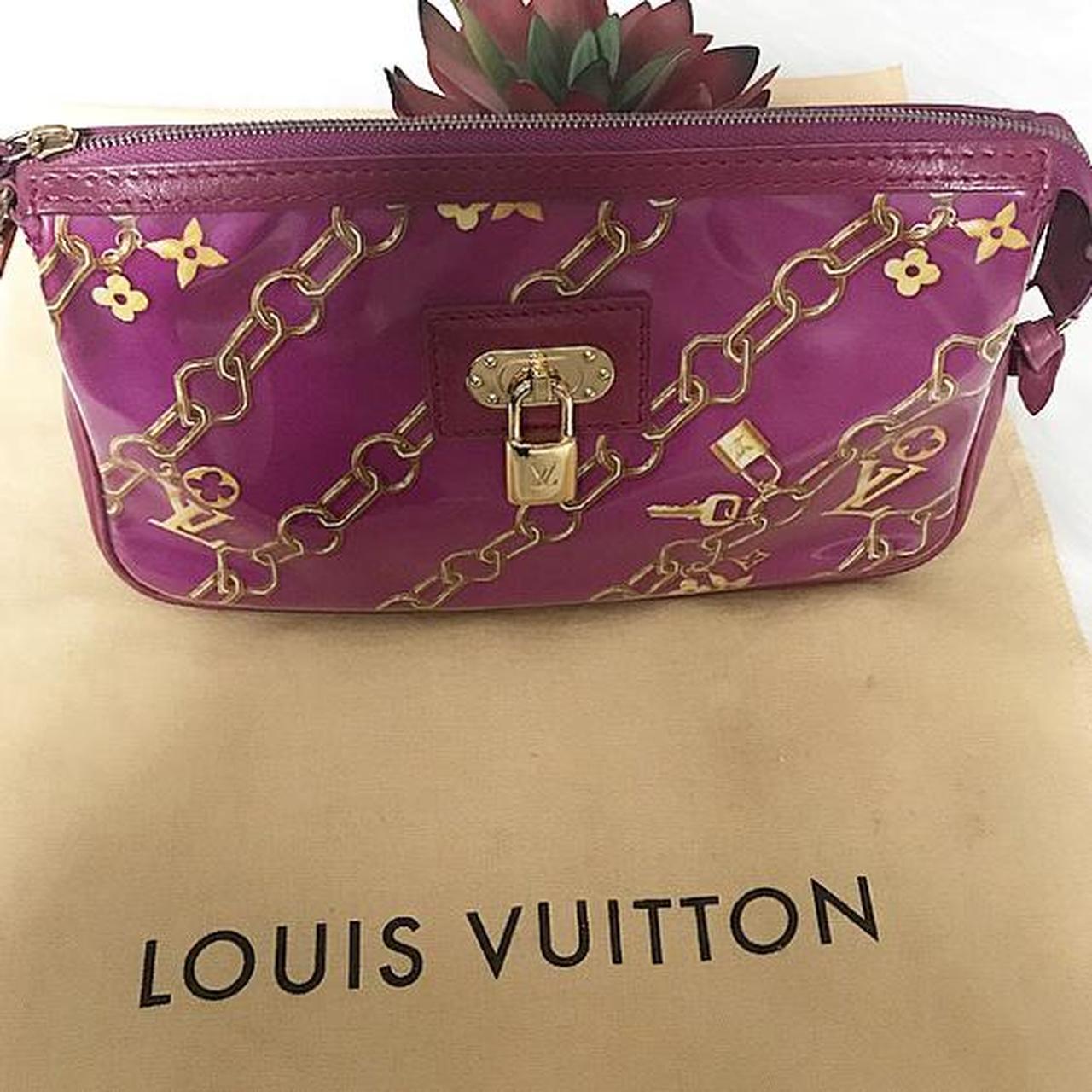 pink louis vuitton bag with gold chain