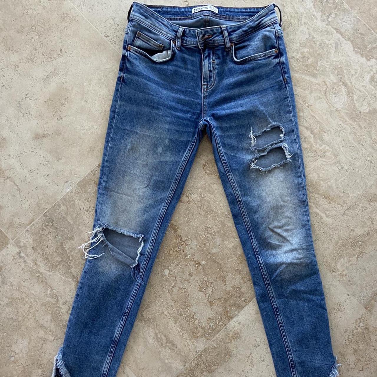 Zara Basic z1975 Denim Ripped Jeans size: 04... - Depop