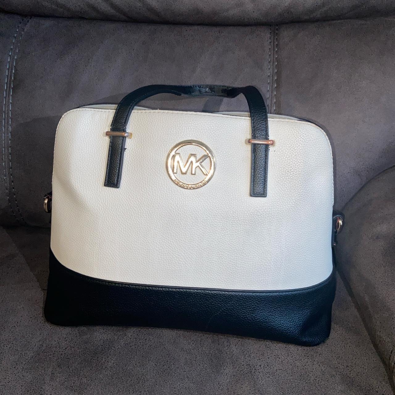 Michael kors bag genuine MK bag In good condition