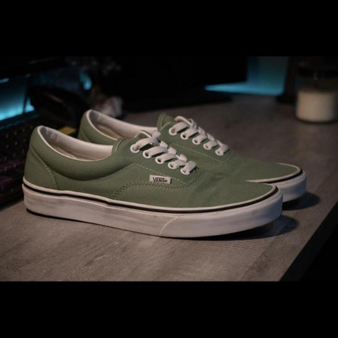 Vans store authentic sage