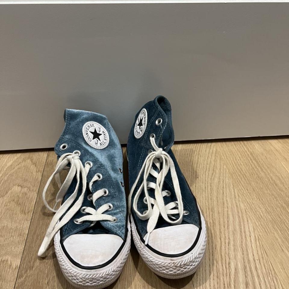 Converse shoes velvet hotsell