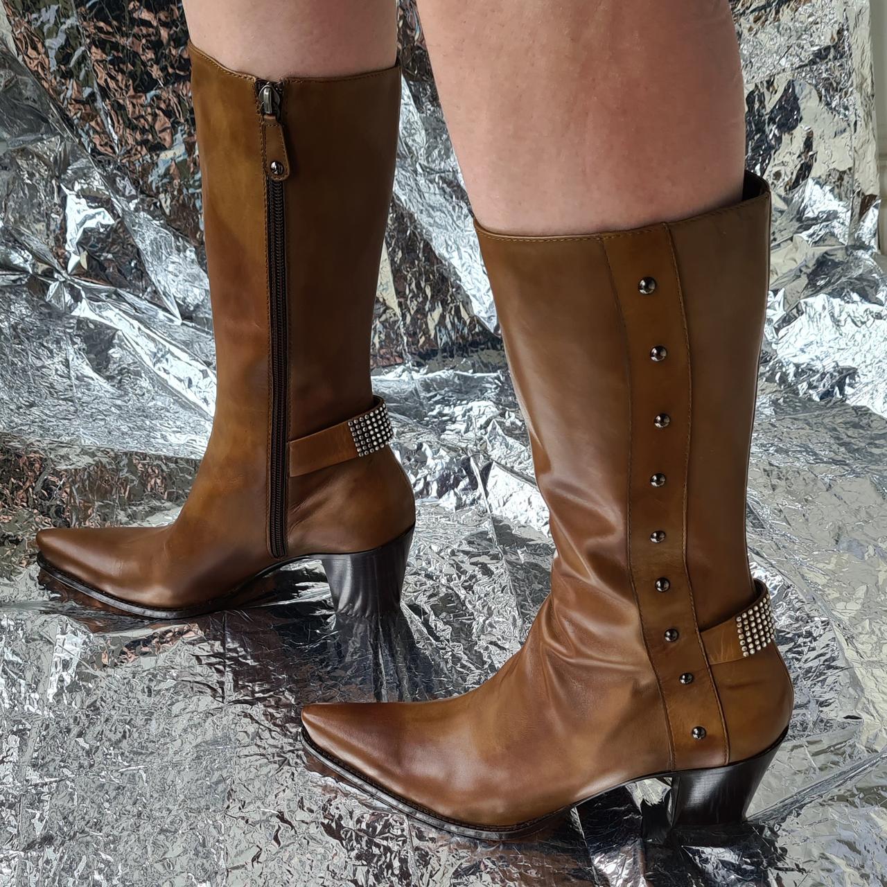 pollini chelsea boots