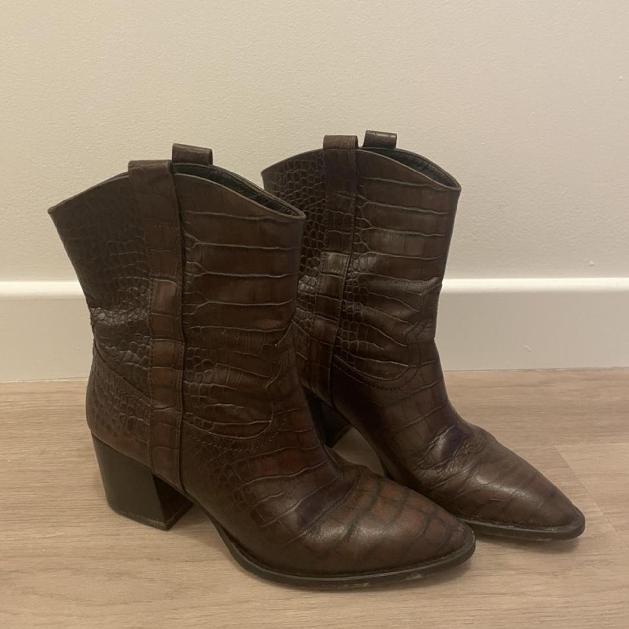 Massimo dutti western outlet boots